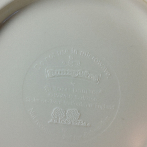 bunnykins by Royal Dolton Plastic Bowl with Suction - Picture 4 of 7
